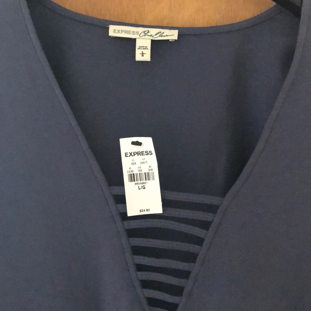 NEW Express shirt - Picture 2 of 2
